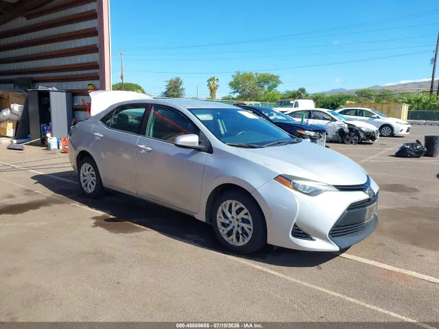 2018 Toyota COROLLA LE VIN 5YFBURHE6JP760121 фото 1