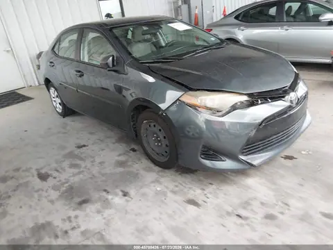 5YFBURHE0JP790036 — 2018 Toyota Corolla LE, Передняя часть (Front End), фото до ремонта