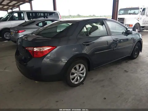2018 Toyota COROLLA LE VIN 5YFBURHE0JP790036 фото 4