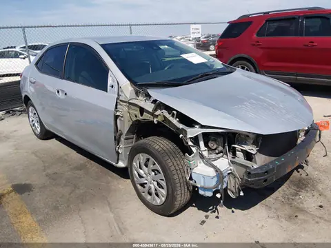 5YFBURHE8JP851715 — 2018 Toyota Corolla LE, Передняя часть (Front End), фото до ремонта