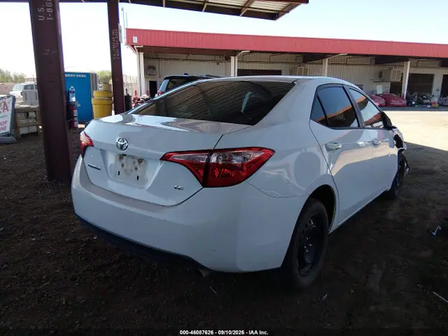 2T1BURHE5JC075043 — 2018 Toyota Corolla LE, фото 4 с аукциона IAAI 13.10.2026, Передняя часть