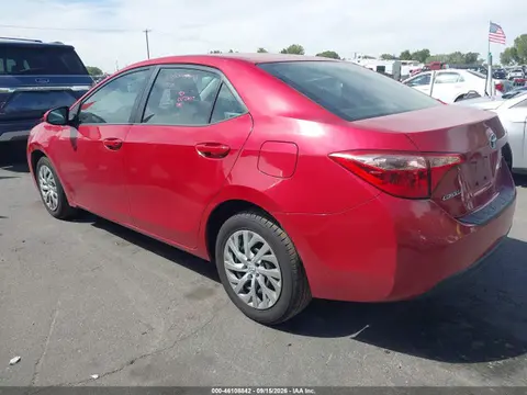 2018 Toyota COROLLA LE VIN 2T1BURHE7JC119981 фото 3