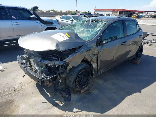 2T1BURHE6KC182443 — 2019 Toyota Corolla LE, фото 2 с аукциона IAAI 13.10.2026, Опрокидывание