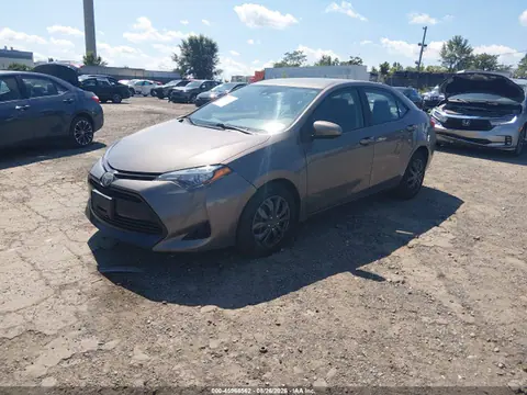 2019 Toyota COROLLA LE VIN 2T1BURHE8KC177521 фото 2