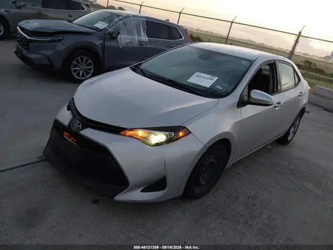 2019 Toyota COROLLA LE VIN 5YFBURHE4KP889072 фото 2