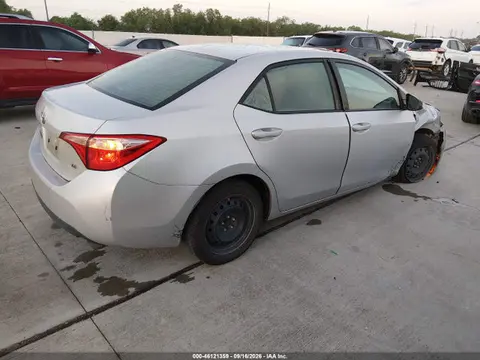 2019 Toyota COROLLA LE VIN 5YFBURHE4KP889072 фото 4