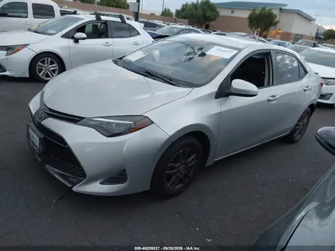 2019 Toyota COROLLA LE VIN 5YFBURHEXKP917800 фото 2