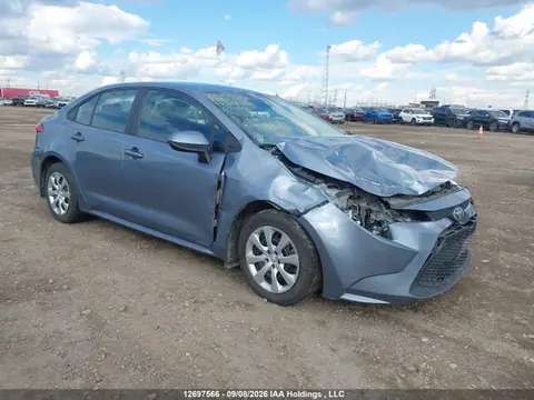 5YFBPRBE7LP124262 — 2020 Toyota Corolla LE, Передняя часть (Front), фото до ремонта