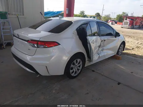 2020 Toyota COROLLA LE VIN JTDEPRAE5LJ055736 фото 4
