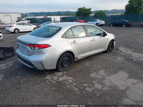 2020 Toyota COROLLA LE VIN 5YFEPRAE5LP141530 фото 4