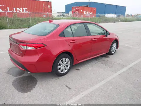 2020 Toyota COROLLA LE VIN JTDEPRAE4LJ013185 фото 4