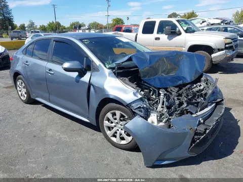 JTDEPRAEXLJ108527 — 2020 Toyota Corolla LE, Передняя часть (Front End), фото до ремонта