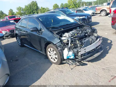 JTDEPRAE9LJ106574 — 2020 Toyota Corolla LE, Передняя часть (Front End), фото до ремонта