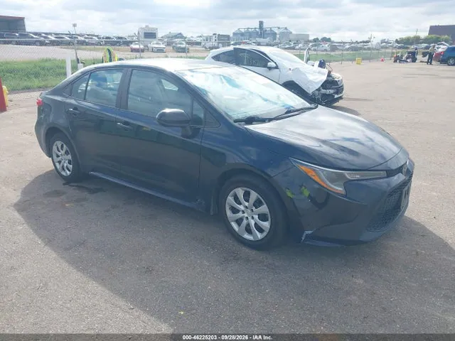 2020 Toyota COROLLA LE VIN 5YFEPRAE3LP009267 фото 1
