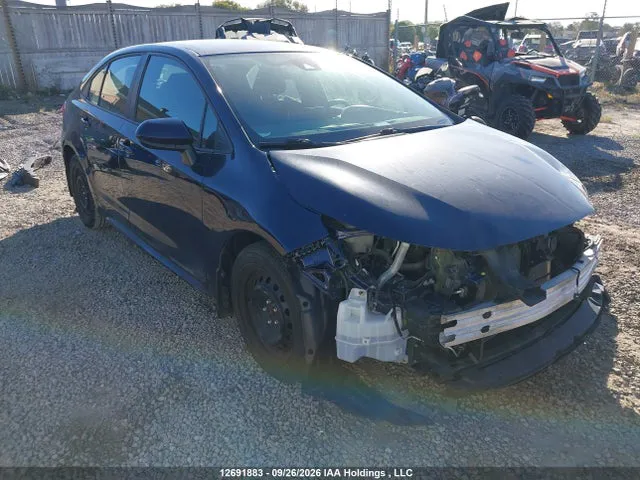 2021 Toyota COROLLA LE VIN 5YFBPMBE8MP245550 фото 1
