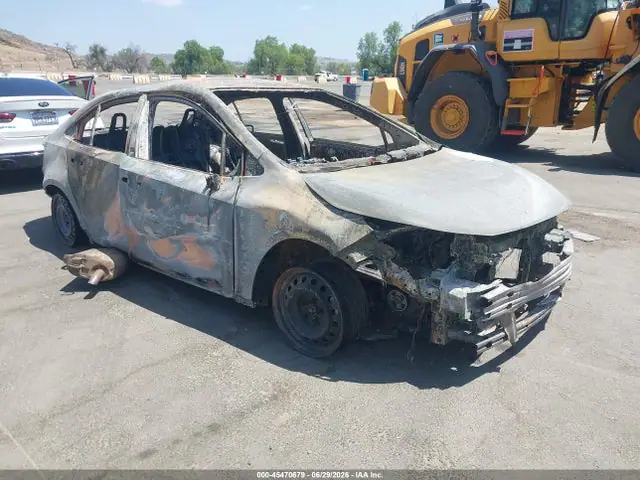 5YFEPMAEXMP166671 — 2021 Toyota Corolla LE, Полный пожар (Total Burn), фото до ремонта
