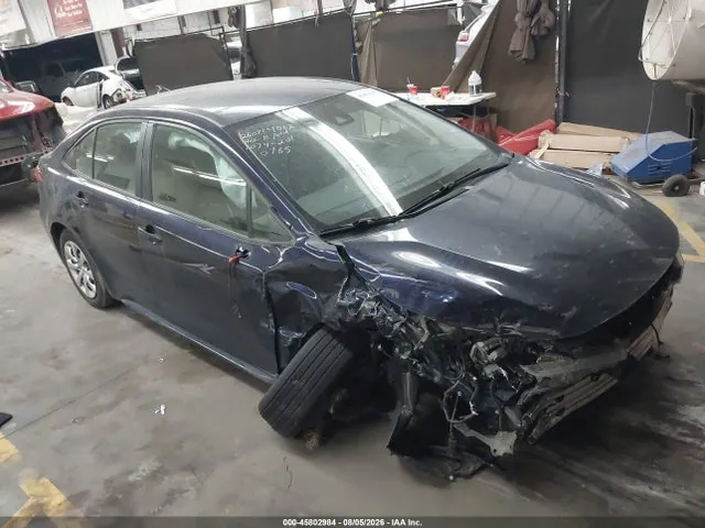 2021 Toyota COROLLA LE VIN JTDEPMAE0MJ170765 фото 1