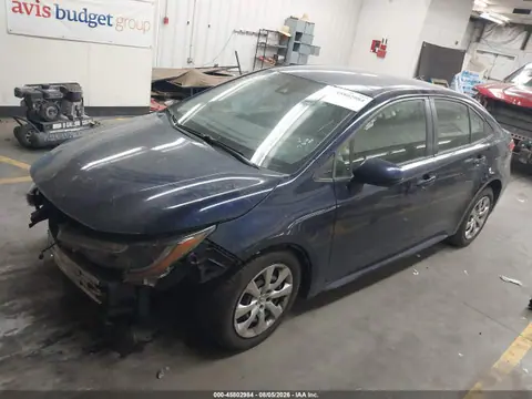 2021 Toyota COROLLA LE VIN JTDEPMAE0MJ170765 фото 2