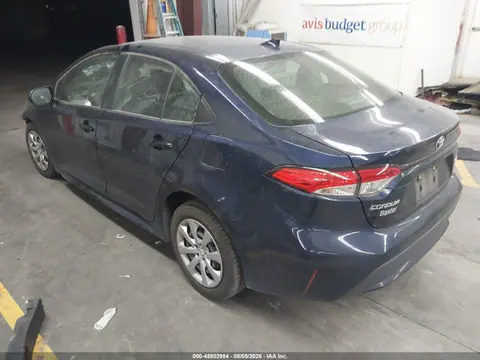2021 Toyota COROLLA LE VIN JTDEPMAE0MJ170765 фото 3