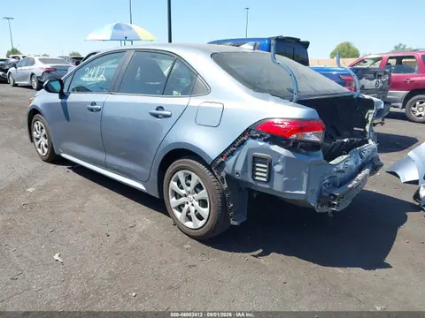 2021 Toyota COROLLA LE VIN 5YFEPMAEXMP212175 фото 3
