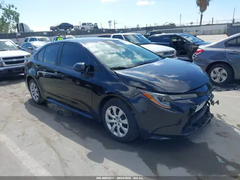 5YFEPMAEXMP208711 — 2021 Toyota Corolla LE, Передняя часть (Front End), фото до ремонта
