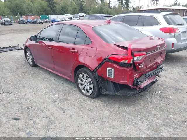 JTDEPMAE7NJ222717 — 2022 Toyota Corolla LE, фото 3 с аукциона IAAI 30.09.2026, Передняя и задняя части