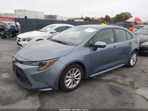 2022 Toyota COROLLA LE VIN JTDVPMAE0N3005143 фото 2