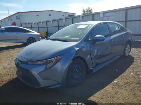 2022 Toyota COROLLA LE VIN JTDEPMAE0N3029457 фото 2