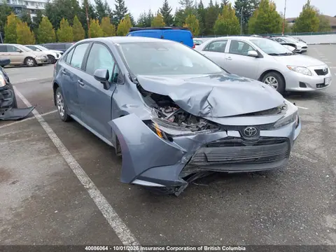 5YFB4MDE1PP045264 — 2023 Toyota Corolla LE, Передняя часть (Front), фото до ремонта