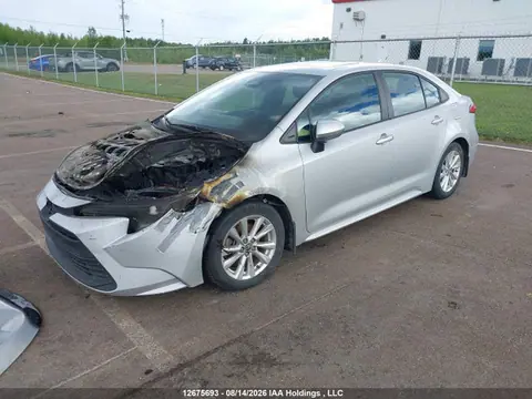 2024 Toyota COROLLA LE VIN 5YFB4MDE5RP140087 фото 2