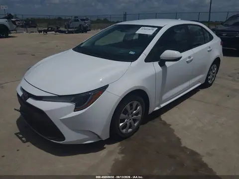 2024 Toyota COROLLA LE VIN 5YFB4MDE6RP147727 фото 2