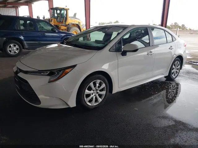 2024 Toyota COROLLA LE VIN 5YFB4MDE9RP190894 фото 2