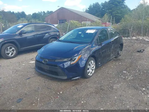 2024 Toyota COROLLA LE VIN 5YFB4MDE8RP142884 фото 2