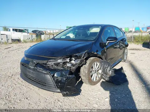 2025 Toyota COROLLA LE VIN 5YFB4MDE3SP267006 фото 2