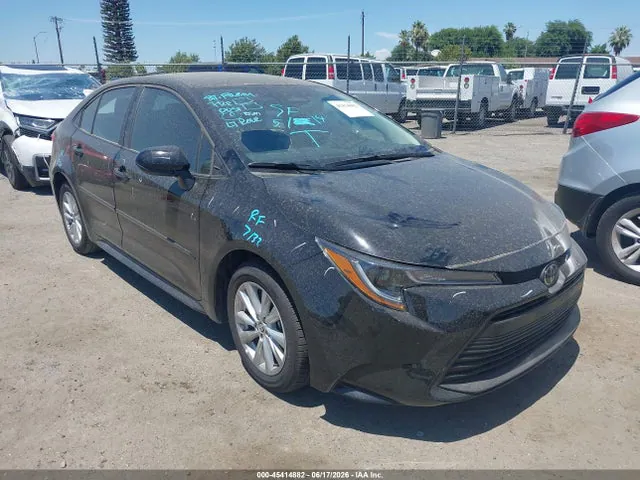 2025 Toyota COROLLA LE VIN 5YFB4MDE2SP352175 фото 1