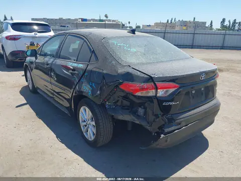 2025 Toyota COROLLA LE VIN 5YFB4MDE2SP352175 фото 3