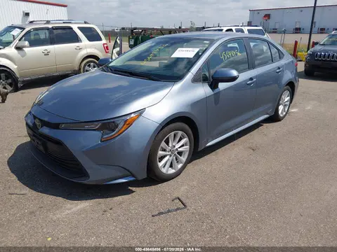 2025 Toyota COROLLA LE VIN 5YFB4MDE3SP249671 фото 2
