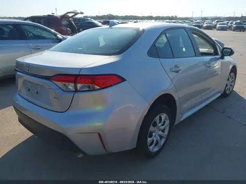 2025 Toyota COROLLA LE VIN 5YFB4MDEXSP336077 фото 4
