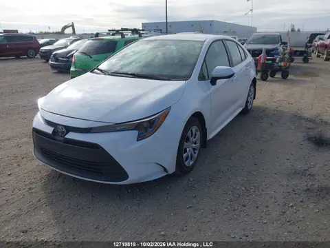 2026 Toyota COROLLA LE VIN 5YFB4MDE3TP411865 фото 2