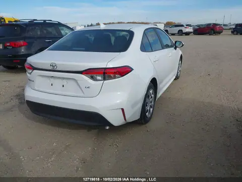 2026 Toyota COROLLA LE VIN 5YFB4MDE3TP411865 фото 4