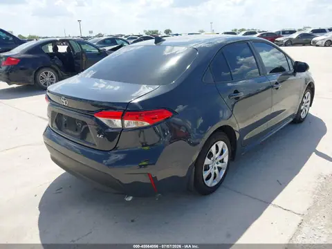2026 Toyota COROLLA LE VIN 5YFB4MDEXTP382607 фото 4