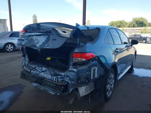 2026 Toyota COROLLA LE VIN JTDB4MEE7T3038997 фото 4
