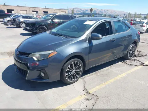 2016 Toyota Corolla S Plus VIN 5YFBURHE7GP369438 фото 2