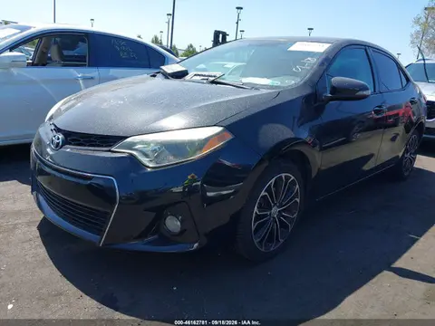 2016 Toyota Corolla S Plus VIN 5YFBURHE9GP560844 фото 2