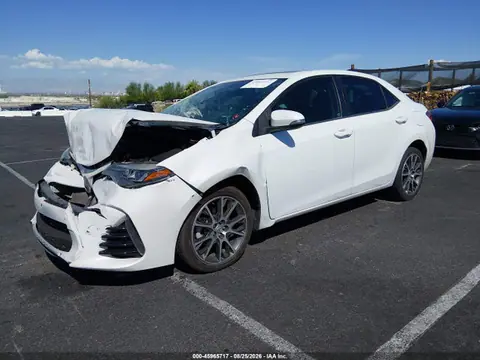 2017 Toyota Corolla Se Special Edition VIN 5YFBURHE8HP630044 фото 2