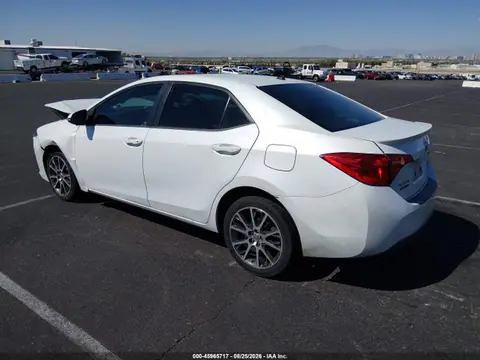 2017 Toyota Corolla Se Special Edition VIN 5YFBURHE8HP630044 фото 3