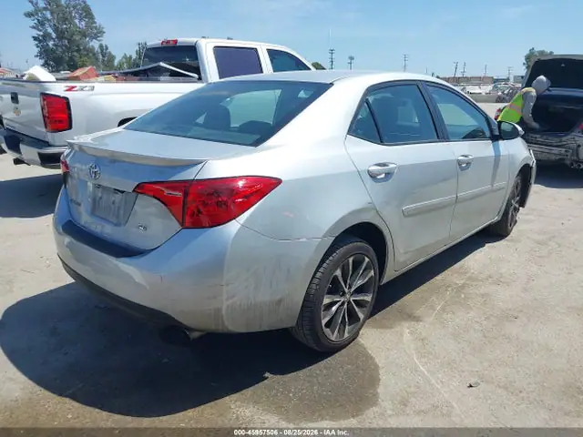 5YFBURHE9JP778046 — 2018 Toyota Corolla SE, фото 4 с аукциона IAAI 30.09.2026, Передняя часть справа