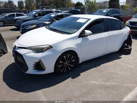 2019 Toyota COROLLA SE VIN 2T1BURHE3KC152008 фото 2