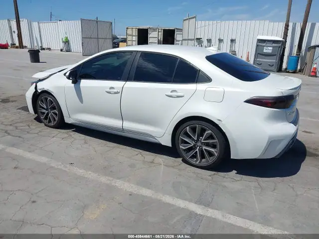 5YFS4RCE8LP052320 — 2020 Toyota Corolla SE, фото 3 с аукциона IAAI 30.09.2026, Передняя часть