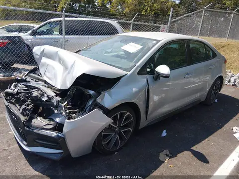 2020 Toyota COROLLA SE VIN 5YFS4RCE8LP036358 фото 2